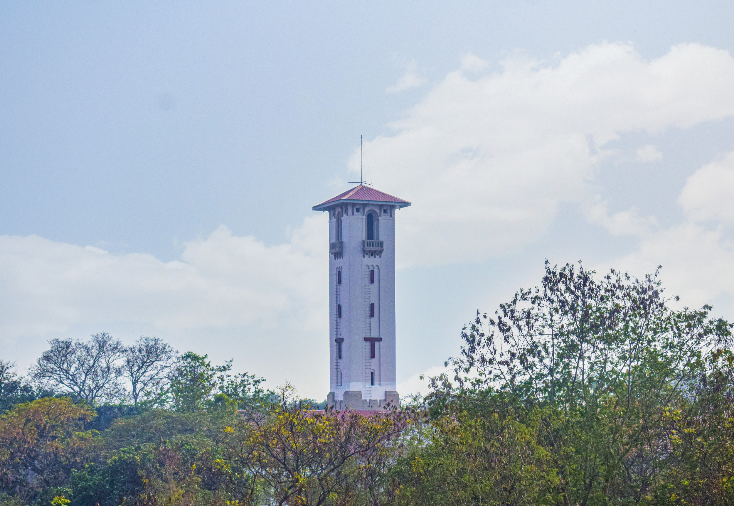 iit-old-building-1-