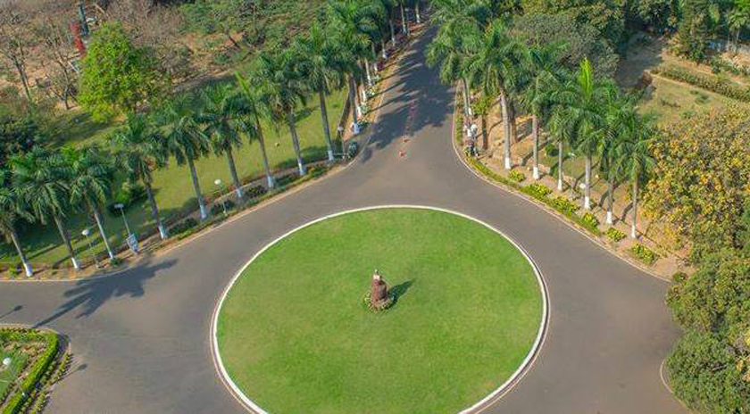 campus-greenery